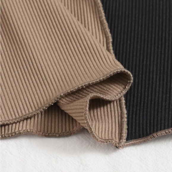 Colorblock cropped tank top from SHEIN - Picture 6 of 7